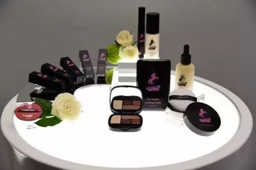 名创优品又出大招 彩妆博主纷纷为mini poni打call