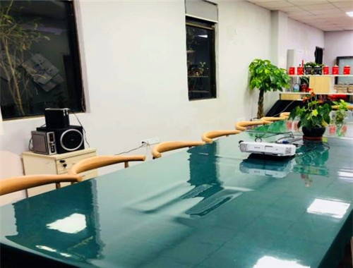 呦呦优卡机器人创意中心 开启未来创意的无限可能